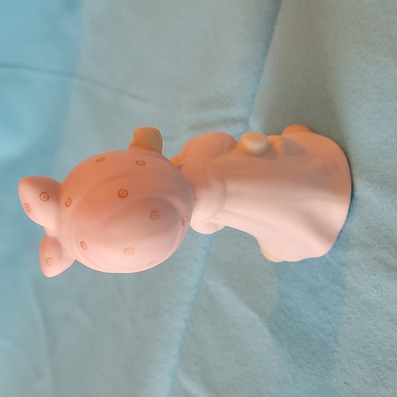 Vintage Precious Moments "Isn't He Precious?" 522988 - Picture 3 of 5